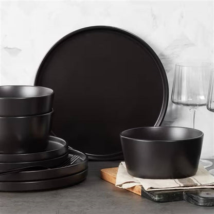 16-Piece Stoneware Dinnerware Set in Matte Black