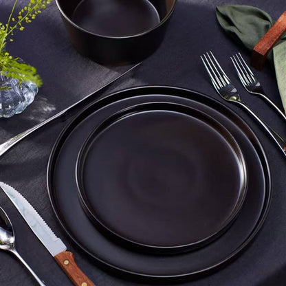 16-Piece Stoneware Dinnerware Set in Matte Black