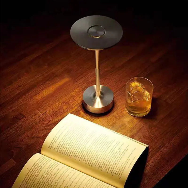 Simplistic Desk Lamp