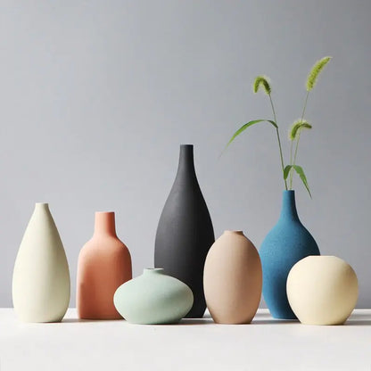 Achilles Matte Vase Collection