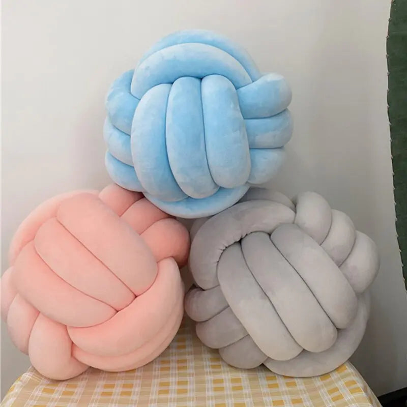 Hand Knot Pillow